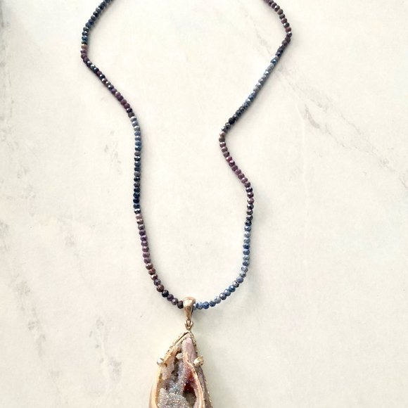 Sterling Silver Necklace (Drusy Fossilized Shell) - Picture 3 of 5